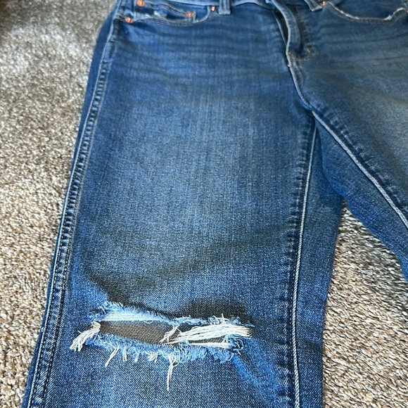 Gap Women’s Vintage Slim Mid Rise Cropped Jeans - Picture 4 of 5